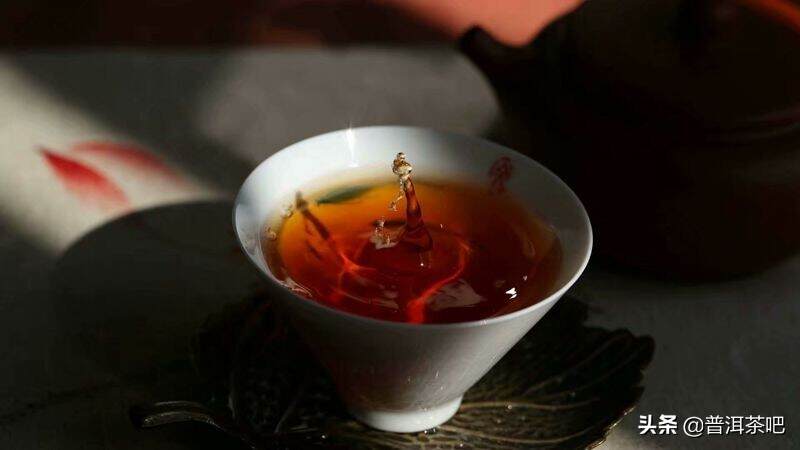 优质的普洱茶主要有这七个方面的特征