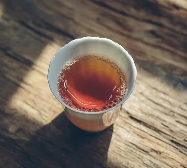 武夷岩茶怎么泡才好喝？只需一招教你泡出“香清甘活”的大红袍！