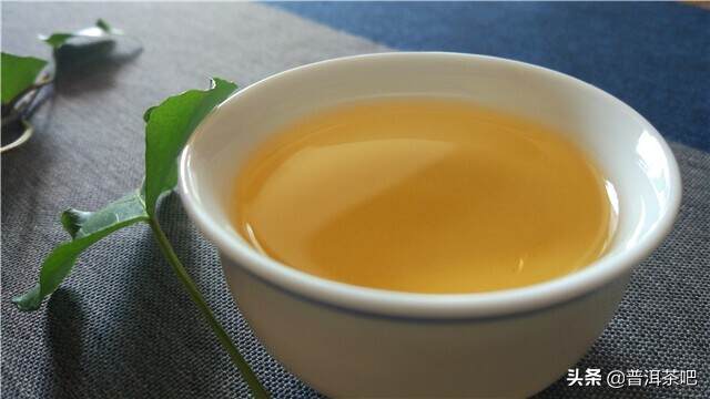 是什么导致普洱茶的青味过重？
