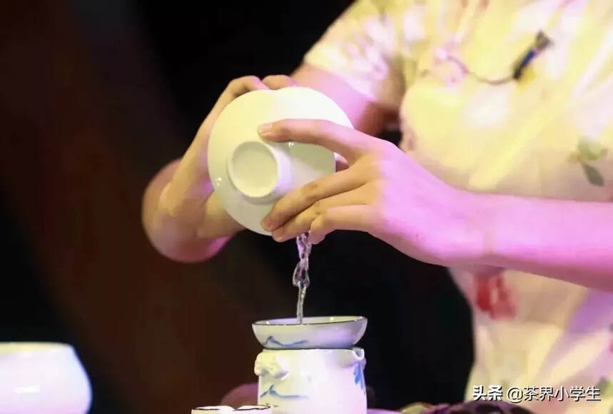 该如何讲好茶文化？肖坤冰教授在BBC这样向世界讲述茶的故事