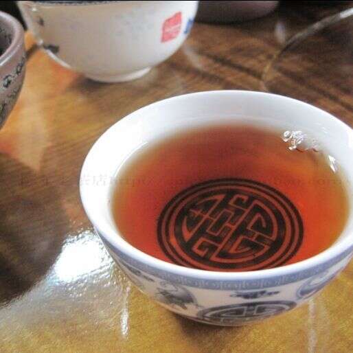藏得深红三倍价，关于武夷岩茶“陈茶”的概念及意义