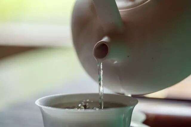 喝一杯好茶，在平淡中享受生活的乐趣