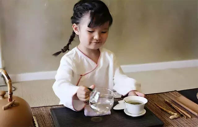 茶对儿童的影响！小孩子能喝茶吗