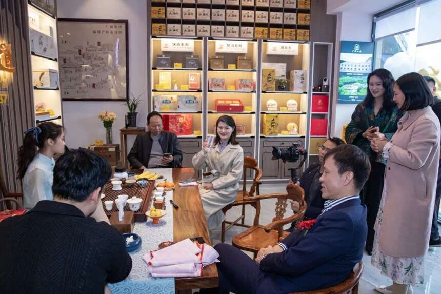 江西信丰旗舰店正式开业，品牌化发展占领白茶市场先机