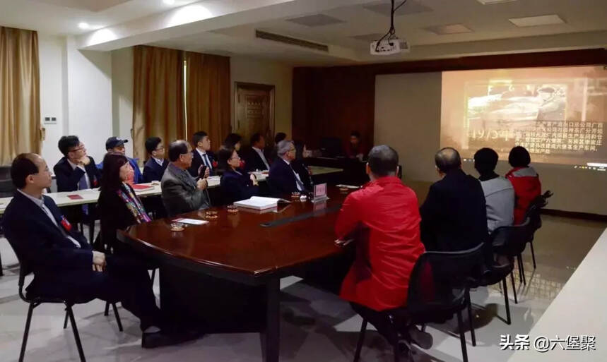 六堡黑茶视点：政协港澳委员代表团到访中茶梧州公司进行参观交流