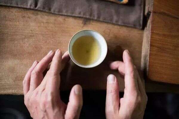 生活是一杯耐人寻味的茶