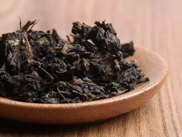 你知道如何区分陈年黑茶与新黑茶吗？