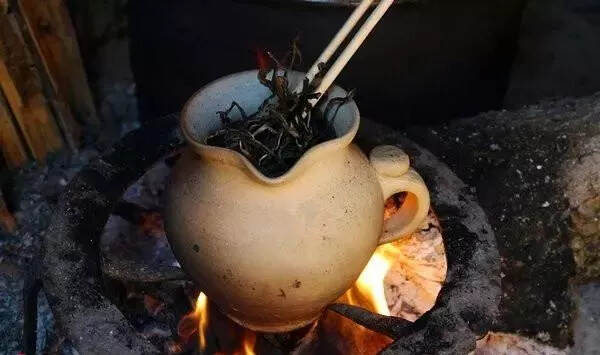 宅家，围炉煮茶