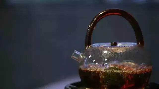 寒冬，煮一杯茶温暖自己！