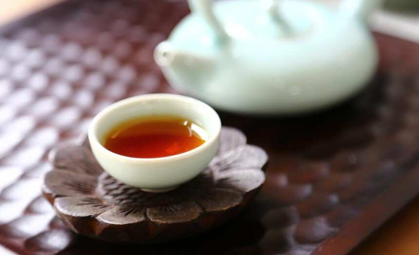 炎炎夏日，怎样喝茶更健康，你了解吗？