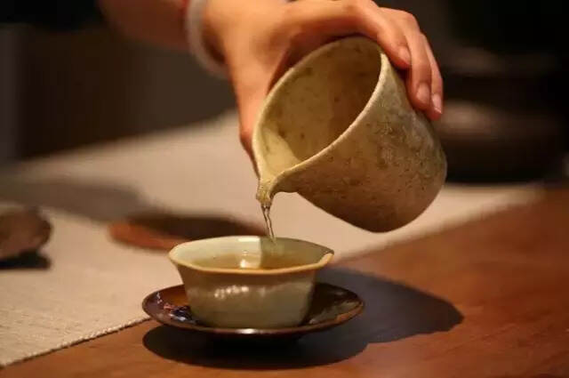 茶味人生：愿将时光停留于茶中，像茶一样活着