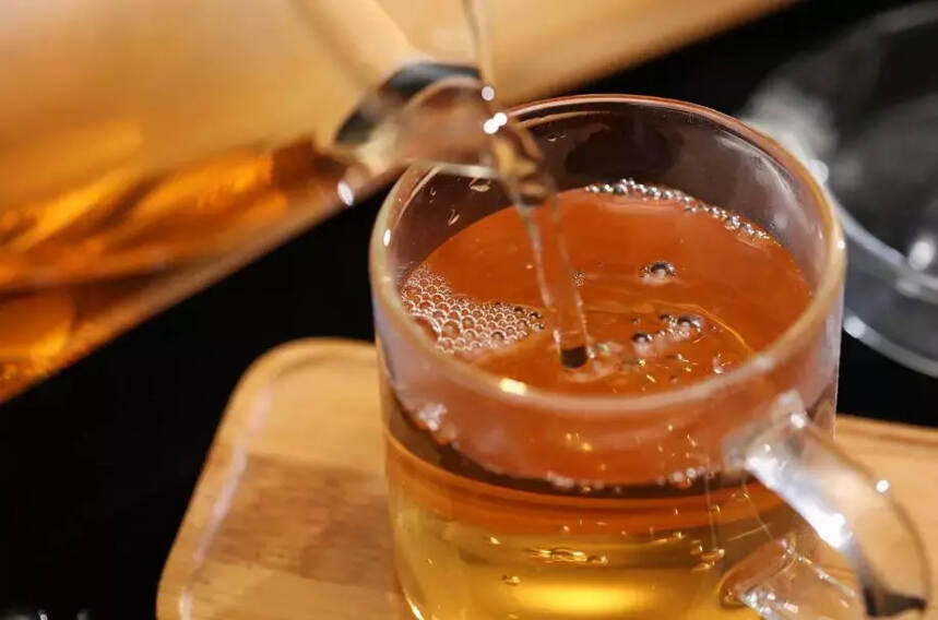 泡茶时茶汤中的“杂质”到底是什么