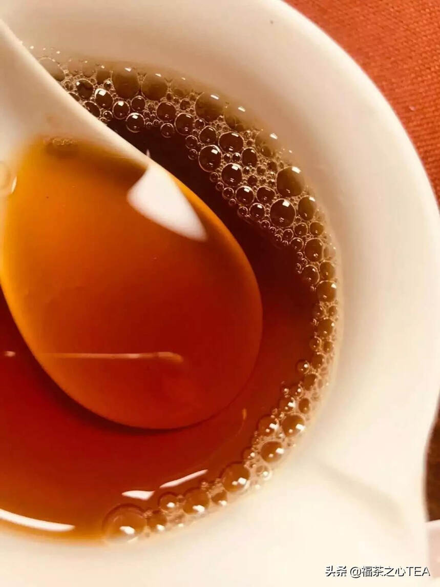 福建之茶 | 武夷岩茶不同程度的炭焙及品质呈现