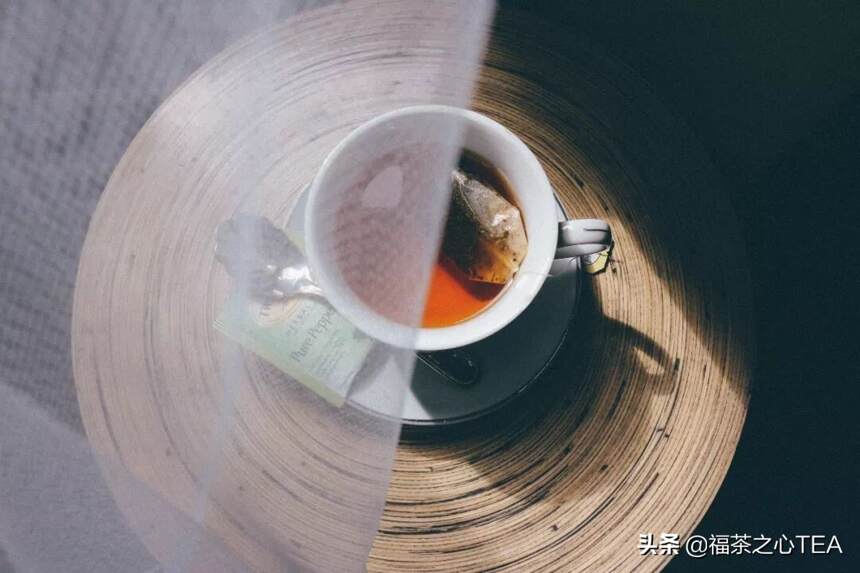 ​爱上喝茶，开启更有趣、闲适的生活