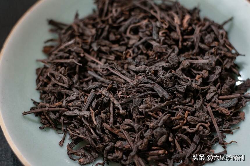 老茶：30年槟榔香六堡茶，究竟有什么特点？