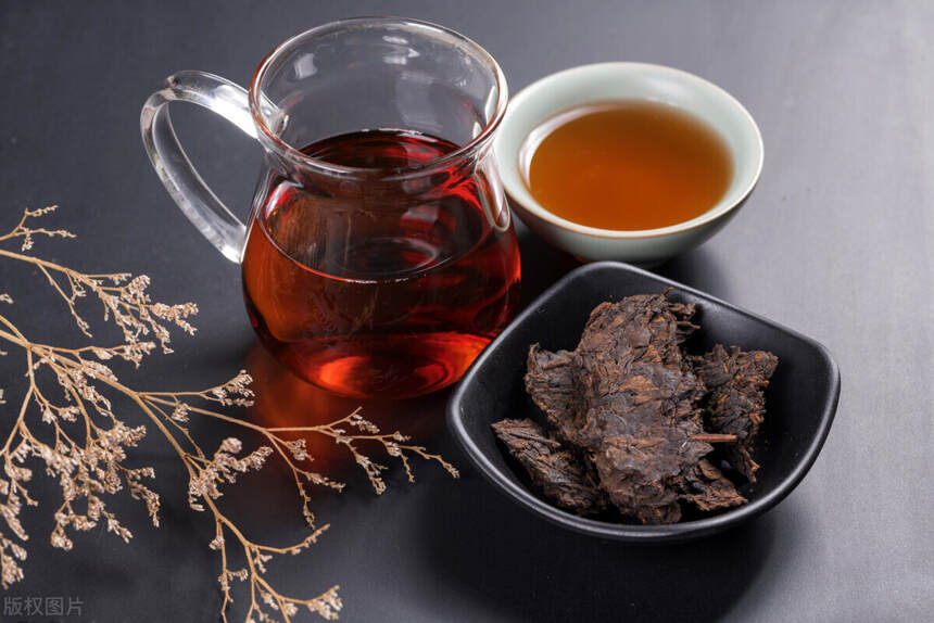 茶多酚衍生物：发酵茶中的Teadenols