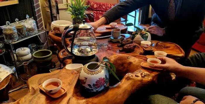 坐落西雅图的中式茶馆，竟吸引了不爱喝茶的年轻人