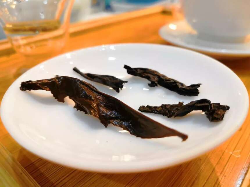 宽和习茶(二)丨今天是喝黑茶的一天——雅安藏茶