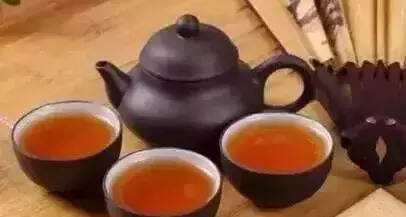 茶丨茶，是通往心灵的饮料！