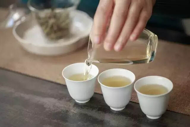 不同的年份，白茶的香气有什么变化呢？