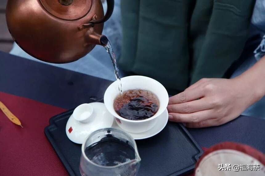 大郭说茶丨68.水温对茶叶品质的影响