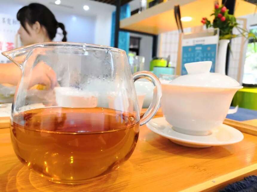 宽和习茶(二)丨今天是喝黑茶的一天——雅安藏茶