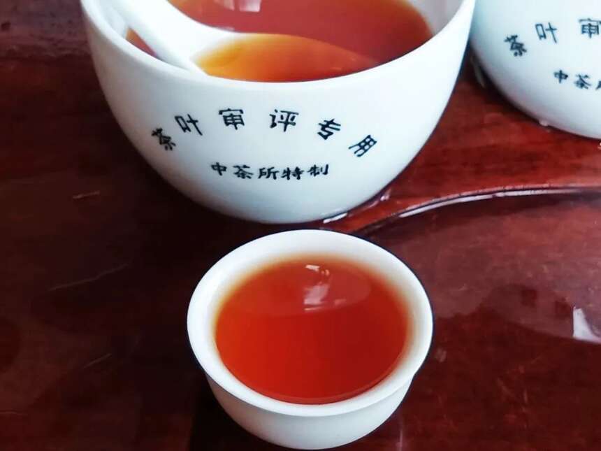“川红”工夫红茶制作工艺