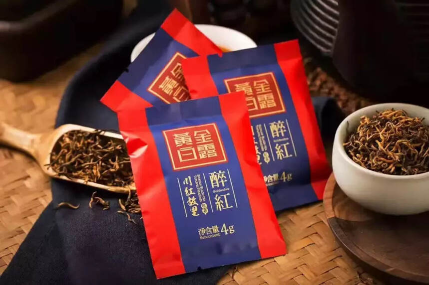 醒世茶业董事长陈蓉被评为中国产茶区（四川）十佳匠心茶人