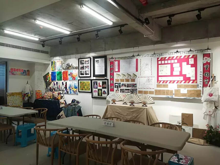 成都市美术教师教研活动在可圈可点艺术区举行