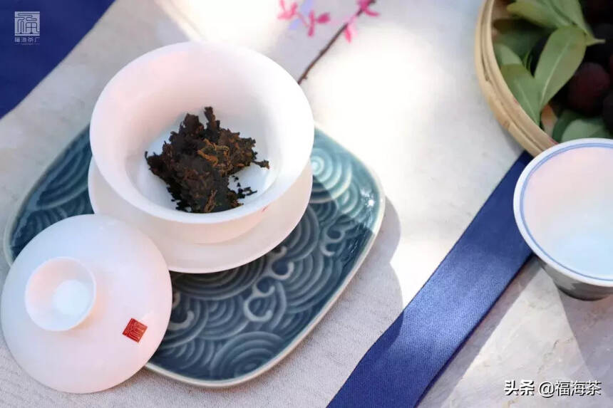 大郭说茶丨44.普洱茶汤的厚与薄
