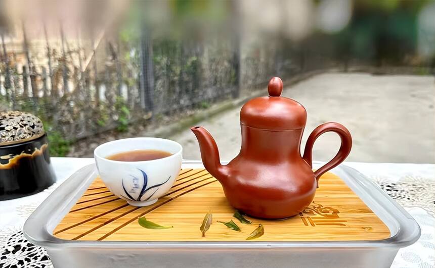 使用紫砂壶泡茶最大的优势是什么？