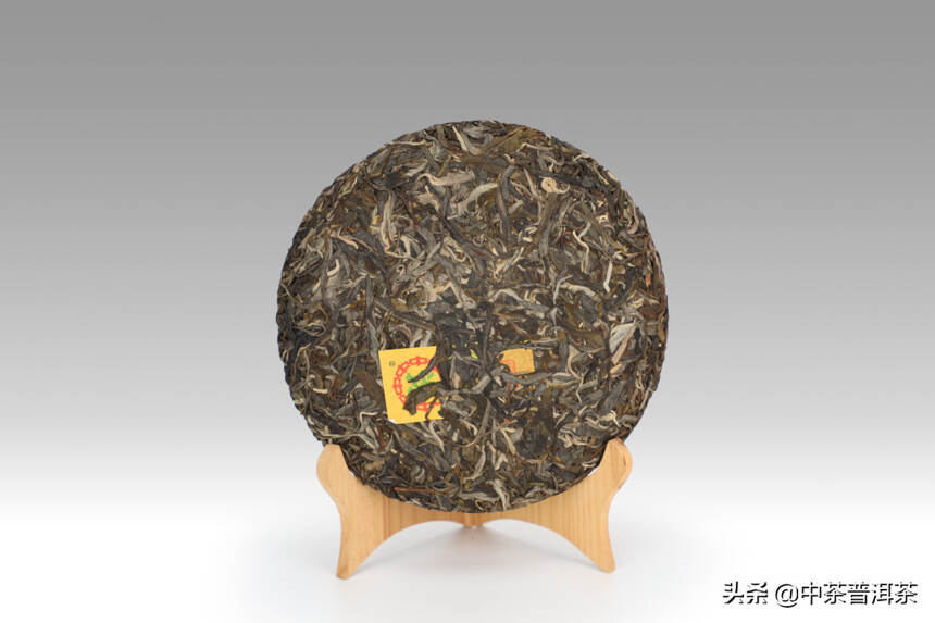 中茶新品 | ​中茶将军班章饼，岁月如歌，气势如虹，壮哉美哉