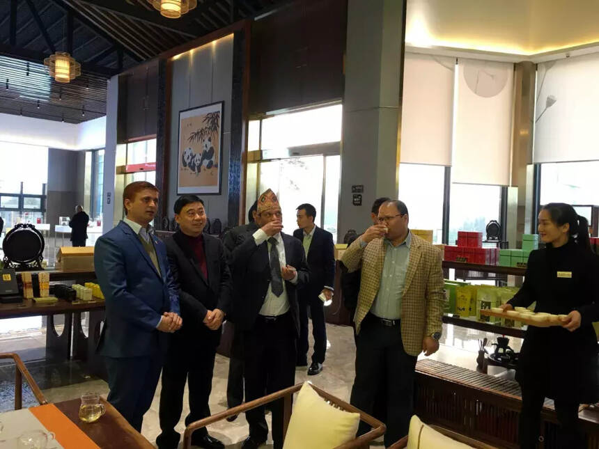 张平副市长在川茶集团会见尼泊尔考察团 推动“一带一路”