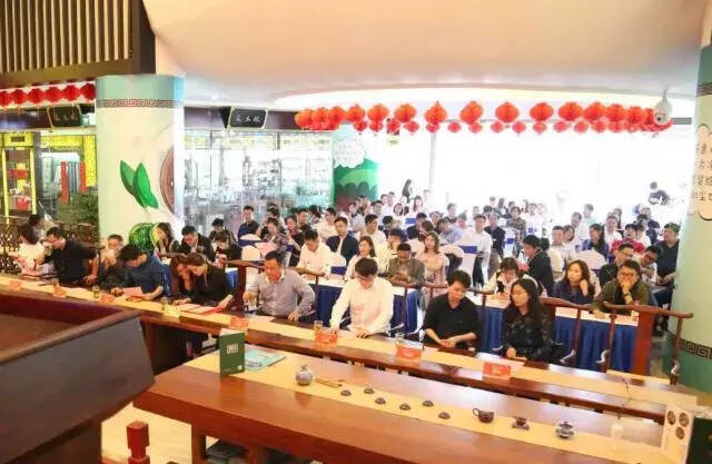 南翔茶博城第四届春茶文化节暨茶里水街开街新闻发布会隆重举行！