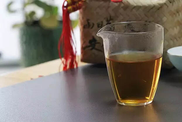 黑茶，冬天进补后的最佳伴侣！
