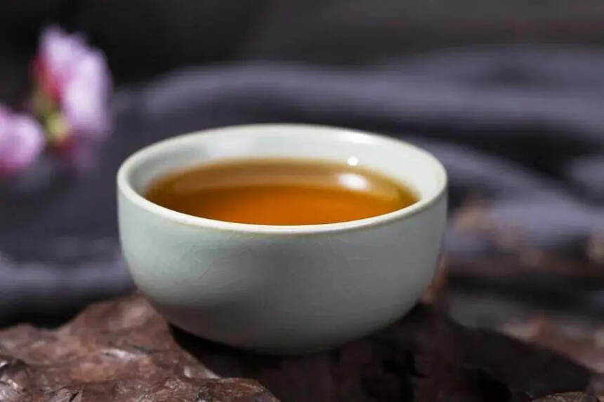 解密红茶，茶汤为何是红色，高香又是从何而来？