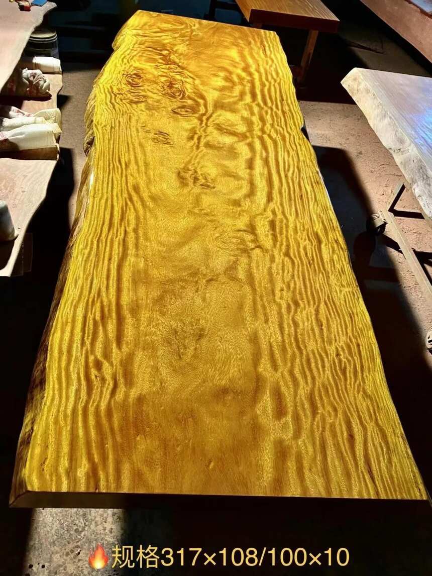 非洲金丝楠实木大板茶桌效果图