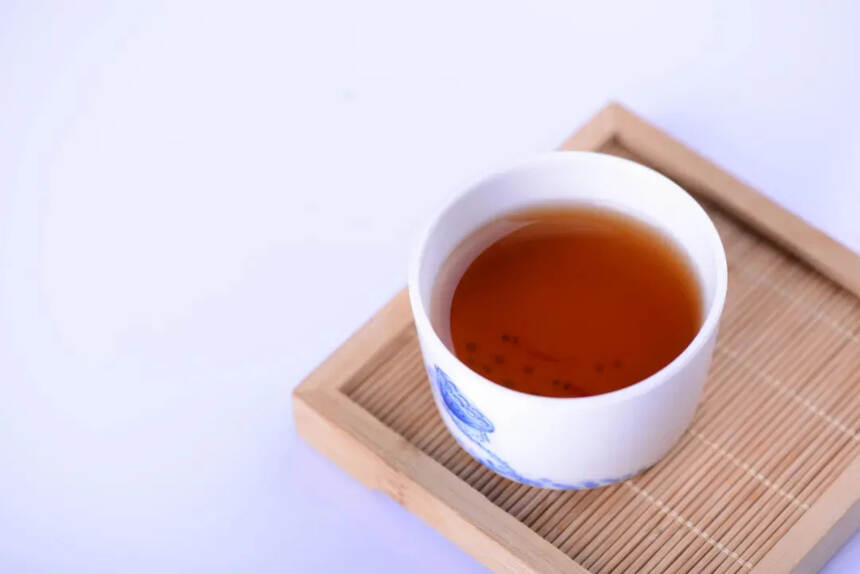 夏天适合喝普洱熟茶吗？