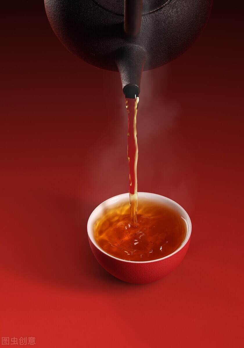 国人为什么要在深秋喝红茶？