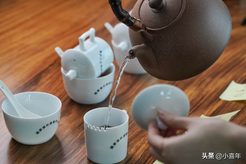 泡茶水到底是不是“智商税”？平时喝茶有必要用泡茶水吗？