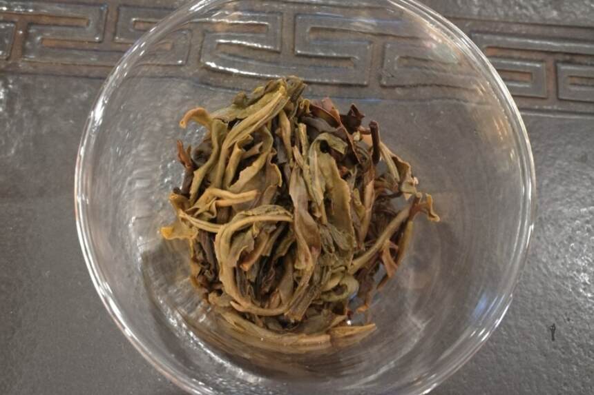 你买的陈年普洱茶没香气，是因为茶叶品质差！