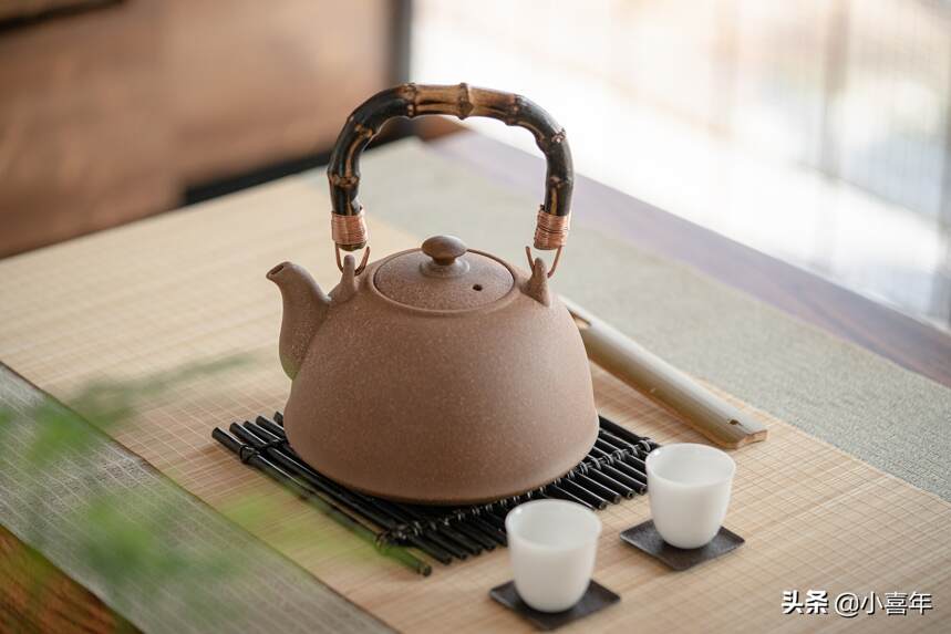 茶知识 |对于日常泡茶时，烧水壶应该如何选择？
