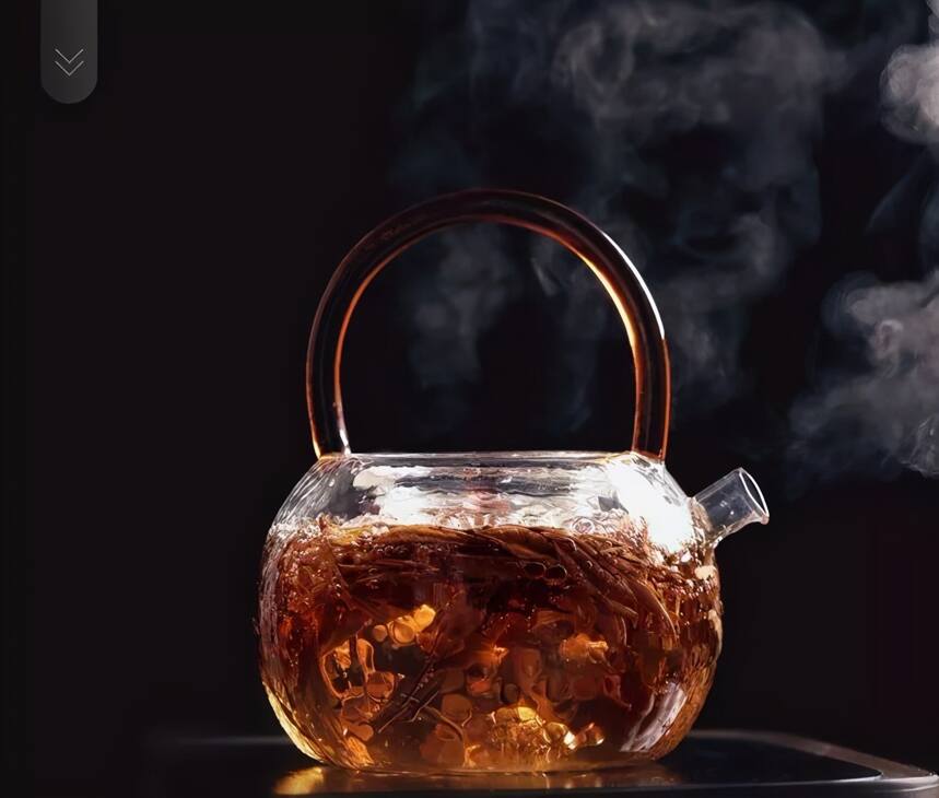 沸水泡红茶酸味重，改用80℃温水不行吗？别再为劣质茶找借口了