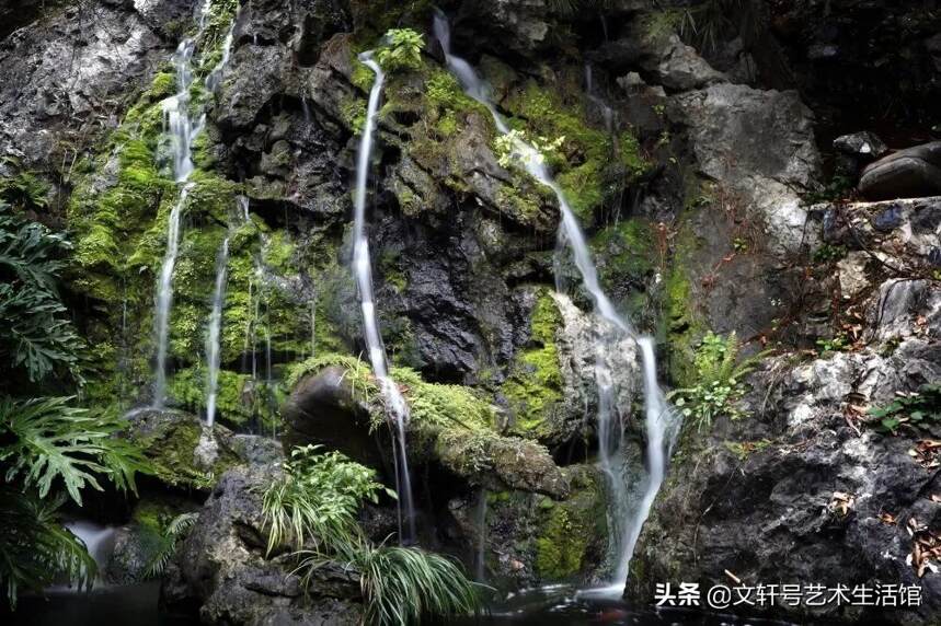 在广西，有一个仙境叫桂林；在南宁，有一片净土叫石头寨。