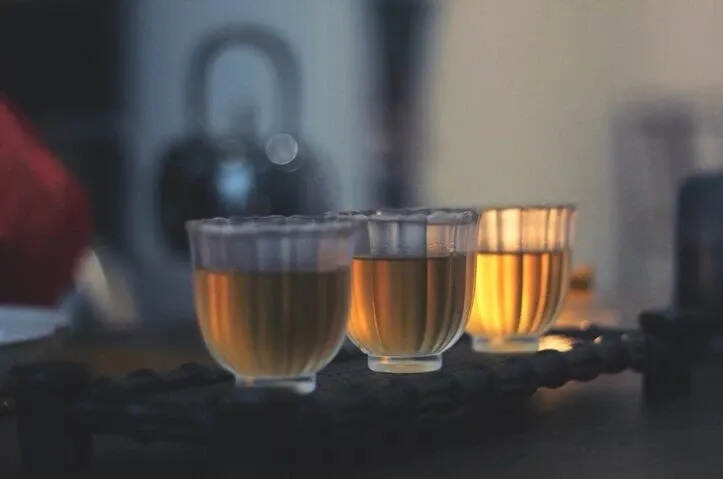 陈放3年的福鼎老寿眉该有的3个特征，你藏的白茶有吗？