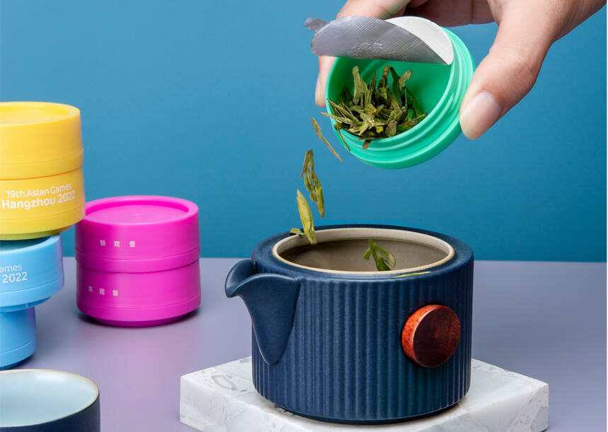 亚运潮玩扭扭茶，设计大奖拿到手软的茶有多会玩？