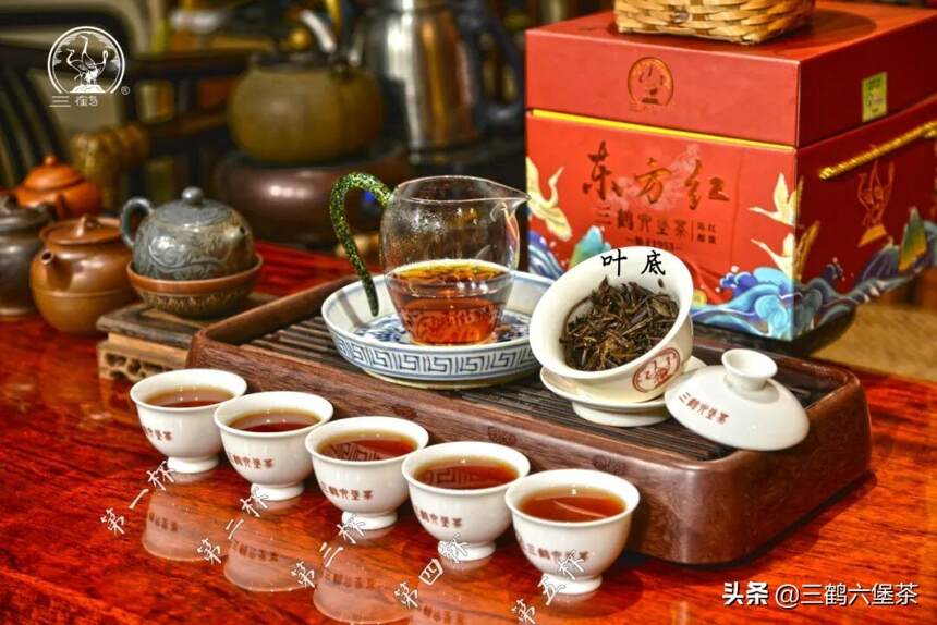三鹤六堡茶「东方红」1公斤箩装品鉴评测
