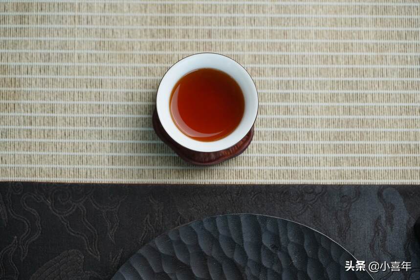 获得“国际名茶金奖”的普洱熟茶，是什么味道的？