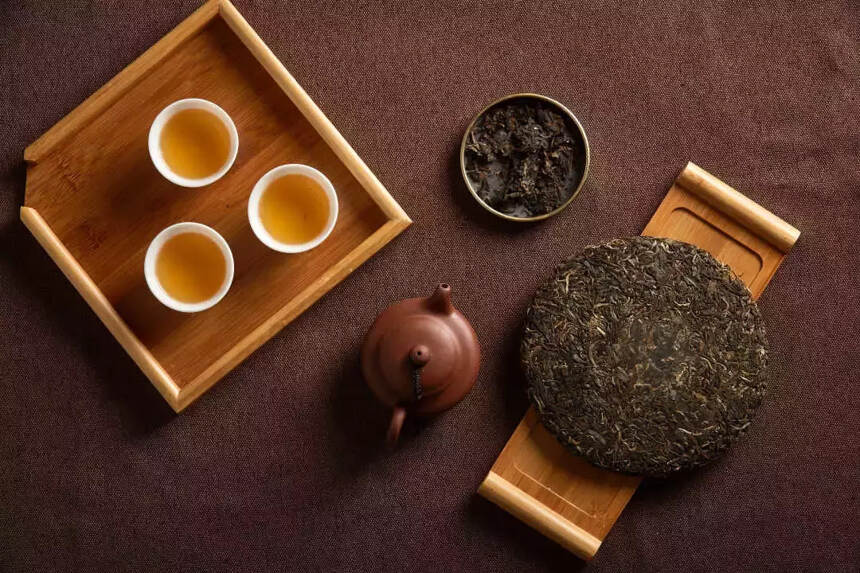 普洱茶饼茶与散茶有何区别？