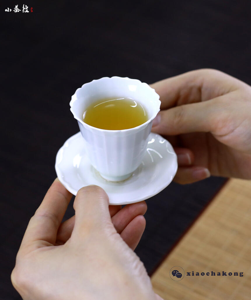 乌龙名茶：凤凰单丛“鸭屎香”奇香四溢